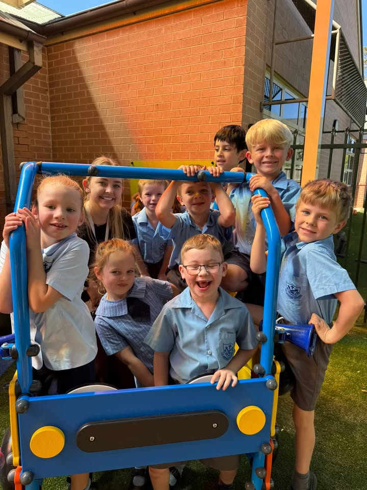 523129959818772_1437847751680317-1